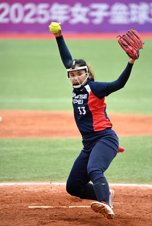 半场战报：莱比锡2-1马格德堡，努萨破门，鲍姆加特纳建功